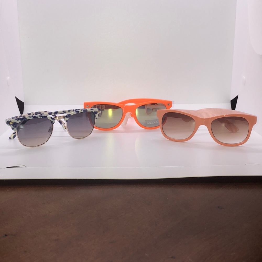 3 Sunglasses bundle.